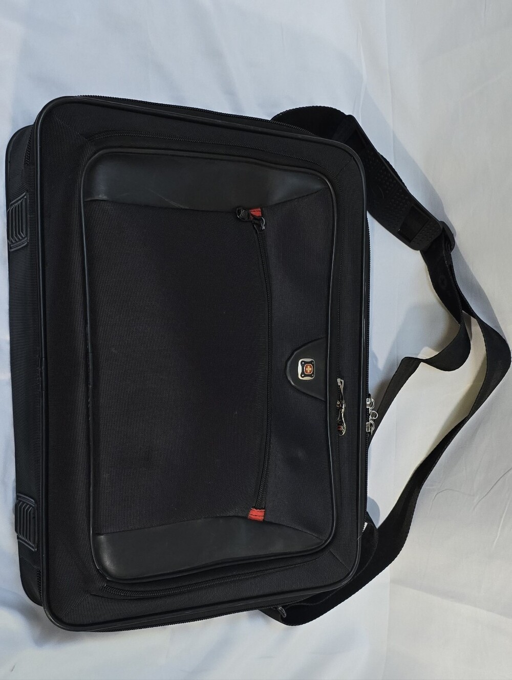 Wenger SwissGear Checkpoint Friendly Laptop Briefcase Messenger Bag Black